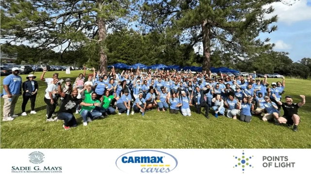 CarMax Official Group Photo 640x480